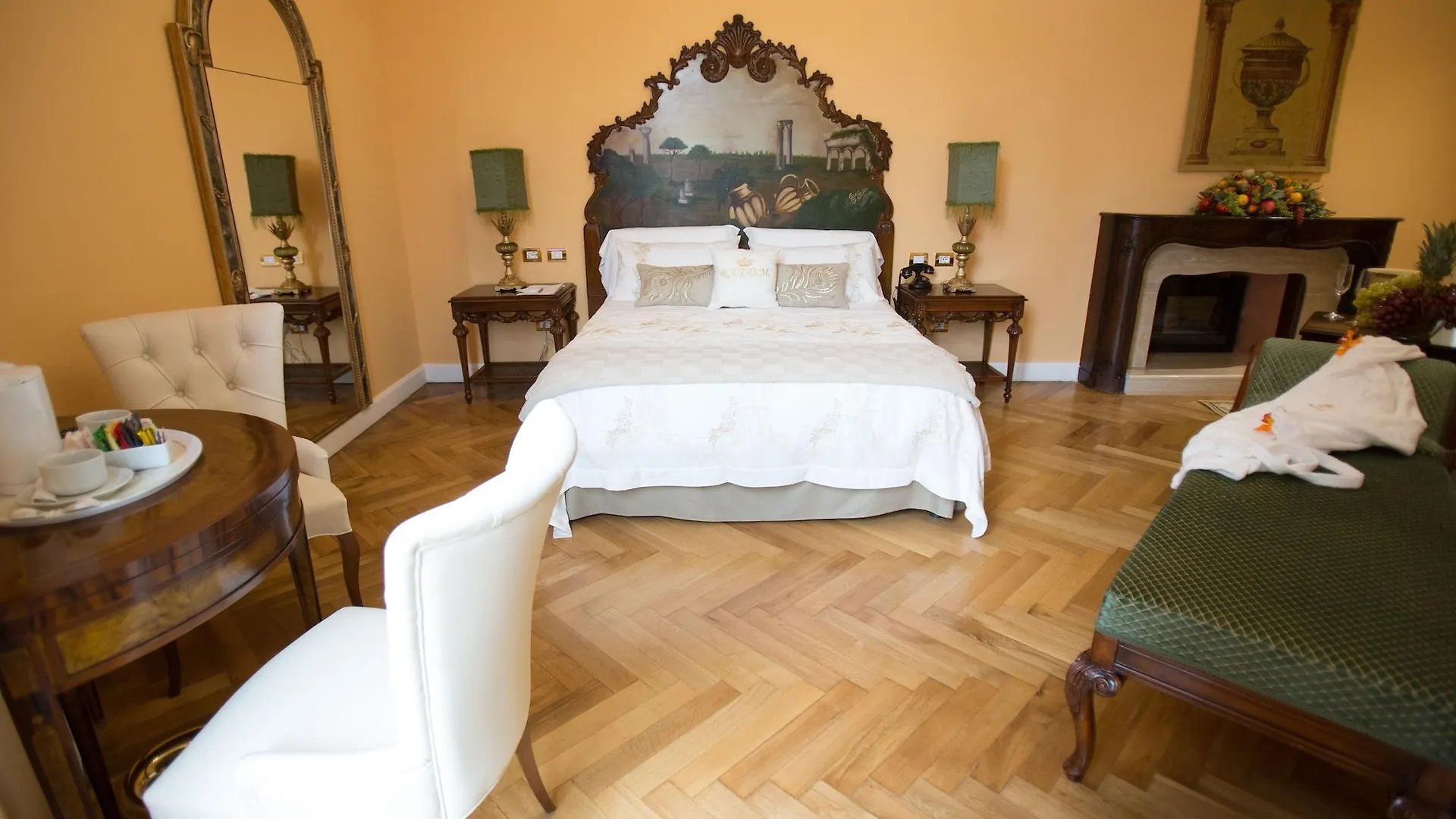 רומא Royal Suite Trinita Dei Monti 4*,  איטליה