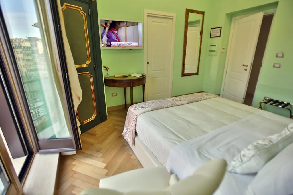 רומא Royal Suite Trinita Dei Monti מלון