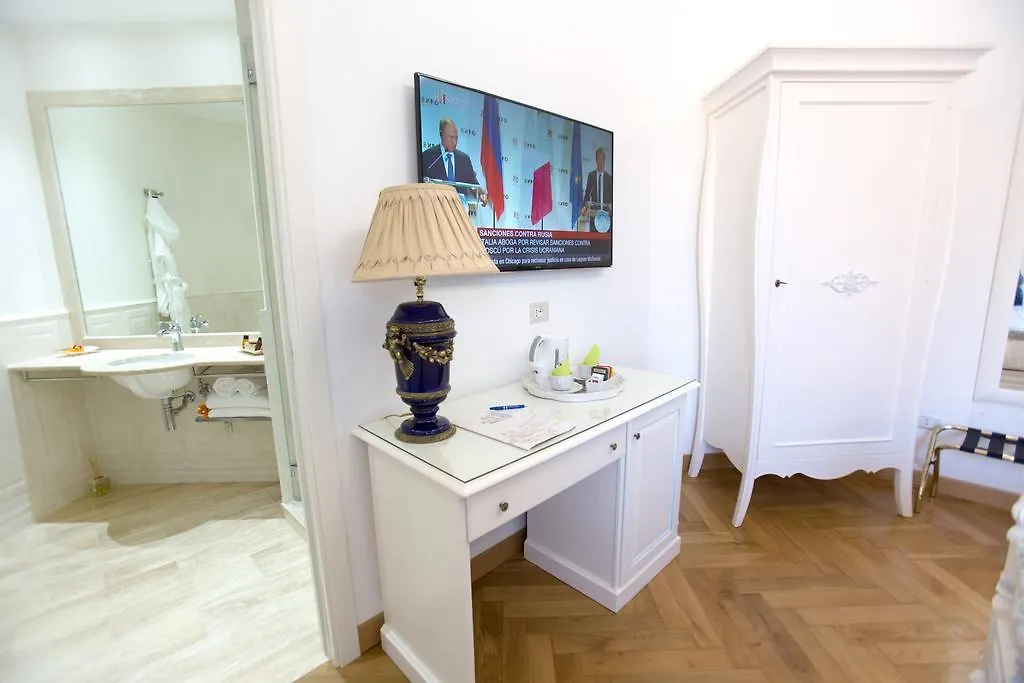 מלון רומא Royal Suite Trinita Dei Monti