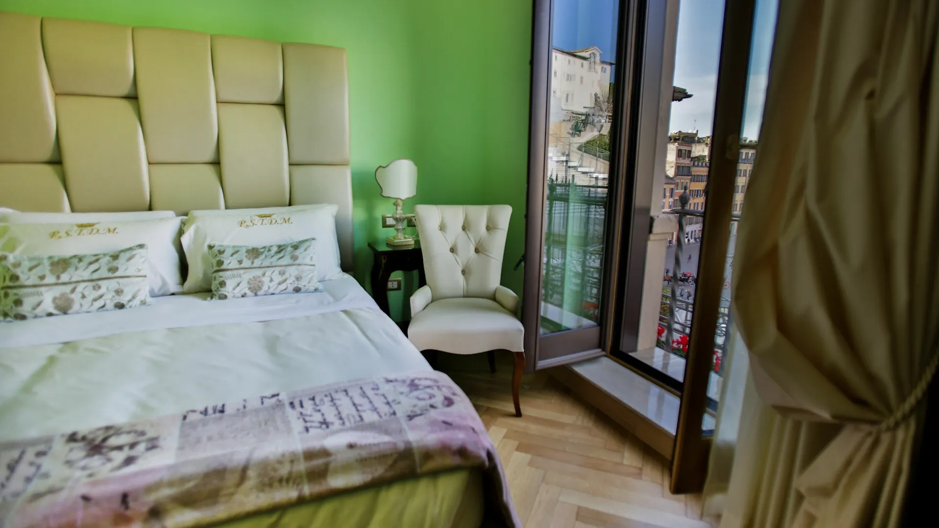 מלון רומא Royal Suite Trinita Dei Monti